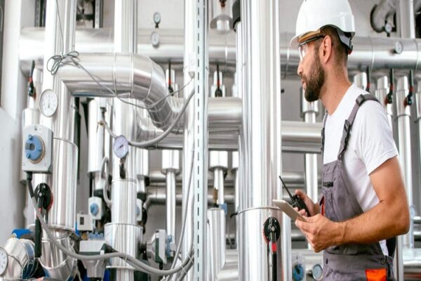 How Manufacturing Firms Combat the Impact of Downtime