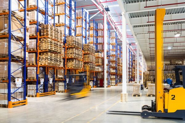 Tackling the Top Challenges in Modern Warehousing and Logistics