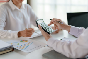 The Mathematics Behind Singapore’s Long-Term Wealth-Building Mindset